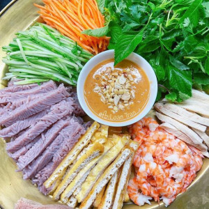 Tuyển Gấp 1 Cô Chuyên Dọn Dẹp Nhà Cửa Di Làm Bao Ăn Ở Lại Ạ