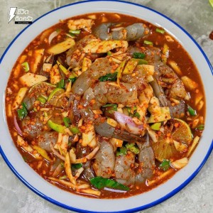 Em Cần Gấp Ak