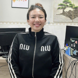 Chị Hoa trẻ trung nhanh nhẹn đang tìm việc bao ăn ở lại ạ