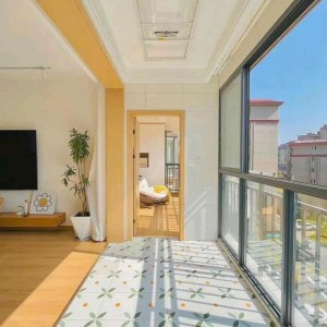 GIA ĐÌNH E Ở CHUNG CƯ GIAI VIỆT Q8 CẦN TUYỂN GẤP CÔ GIÚP VIỆC NHÀ LƯƠNG 12 TRIỆU BAO ĂN Ở LẠI!!!