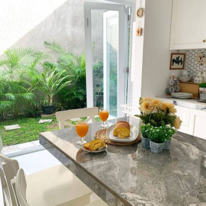 Trên Đường Lê Trọng Tấn Quận Tân Phú Đang Cần Gấp 1 Cô Giup Việc Nhà