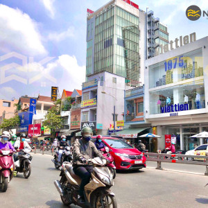 NHÀ 1 LẦU TRÊN ĐƯỜNG DƯƠNG BÁ TRẠC QUẬN 8 EM CẦN GẤP CÔ GIÚP VIỆC NHÀ