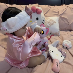 Đường Lò Siêu Quạn 11 , Tìm Cô Bảo Mẫu Chăm Sóc Bé 5 Tháng !