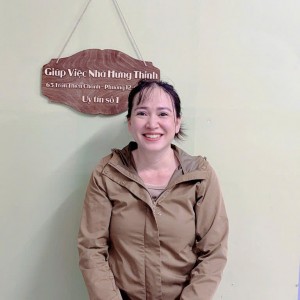 Chị Uyên làm việc cực kì có tâm , đang cần tìm việc bao ăn ở lại ak