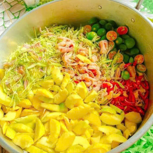 TÌM CHỊ CHĂM EM BÉ 5 THÁNG TUỔI ĐI LÀM BAO ĂN Ở LẠI Ạ