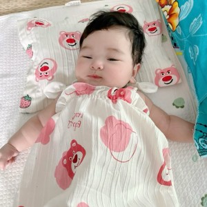 NHÀ EM Ở TRÊN ĐƯỜNG VƯỜN LÀI QUẬN TÂN PHÚ-TUYỂN 1 CÔ CHĂM EM BÉ 5 THÁNG TUỔI