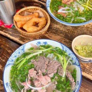 Các chị ơi, nhà em bận rộn công việc quá không có nhiều thời gian để coi nhà cửa em cần tìm gấp một cô giúp việc cho gd em nha 