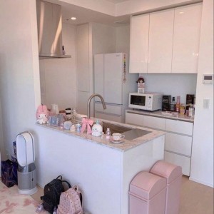 Gia Đình Em Có 3 Thành Viên Cần 1  Chị Giúp Việc Đi Làm Được Ngay. Nhà E Ở Thảo Điền Quận 2 Lương 13 Triệu Ạ
