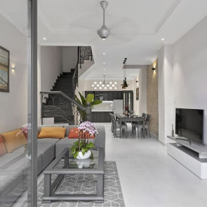 Tìm 1 Chị Làm Việc Ở Lại Lâu Dài Với Gia Đình Em Ở Đường Võ Văn Kiệt Quận 8