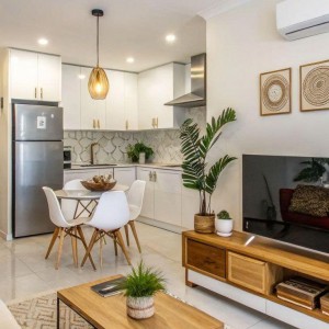 Nhà em chỉ có 3 người lớn ở Nguyễn Thiện Thuật Quận 3 CẦN GẤP CHỊ GIÚP VIỆC NHÀ LƯƠNG 13 TRIỆU Ạ
