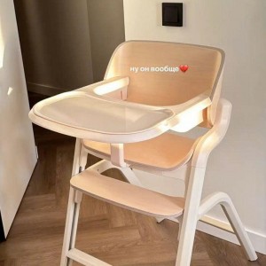 Nhà 1 trệt 1 lầu Nguyễn Văn Hưởng Q2, cần chị chăm bé Lương tháng 11triệu, bao ăn ở