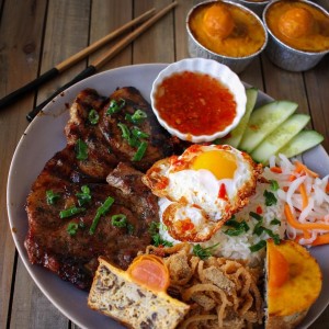 CẦN GẤP CÔ CHĂM BÉ 6 THÁNG LH 0966529171