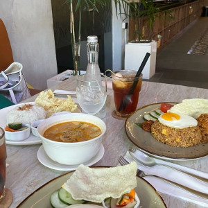 Gia đình em đang ở đường Phan Văn Trị- Gò Vấp.Tìm một cô về làm việc nhà, lương khởi điểm 10 triệu