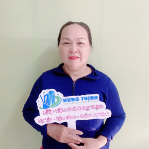 Em đang tìm việc cho chị Hoa mới ở quê lên ạ