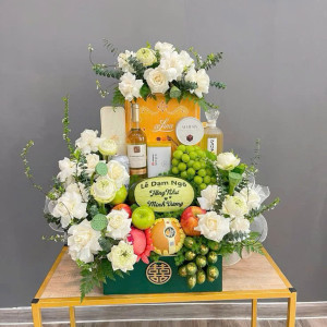 Tuyển gấp 1 cô làm sáng chiều ở Quận Tân Phú ạ