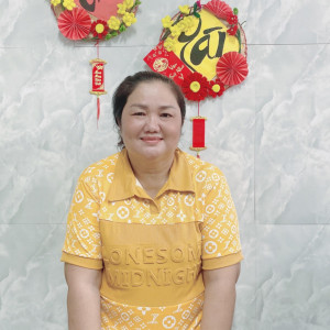 Chị Trần Thị Út Mười, sinh năm 1974, quê Kiên Giang – GIÚP VIỆC NHÀ, PHỤ CHĂM BÉ
