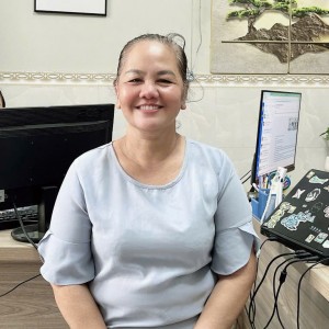 Chị Phượng đang tìm cv chăm sóc ông bà - giúp việc nhà đi làm bao ăn ở lại ạ