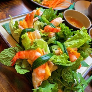 Hôm Nay  Em Đang Cần Gấp Cô Giúp Việc Nhà Đi Làm Liền Luôn Nha  !!