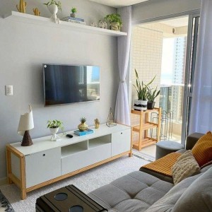 LƯƠNG 13 TRIỆU -  EM HỒNG CẦN GẤP CHỊ GIÚP VIỆC NHÀ CHUNG CƯ ECO GREEN SAI GON QUẬN 7