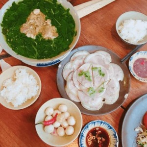 Vợ Chồng Em Cần 1 Chị Chăm Bé Ở Lại Được Tại Quận Đường Trần Phú Quận 5 Lương Cao Mấy Chị Ơiii