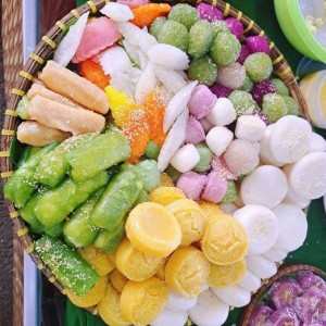 Gia đình em đang tuyển gấp ạ