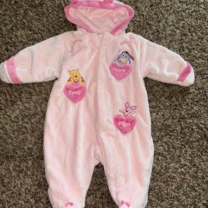 NHÀ 2 VỢ CHỒNG VÀ 1 BÉ CẦN CHỊ CHUYÊN CHĂM BÉ 6 THÁNG LƯƠNG 13 TRIỆU BAO ĂN Ở TRÊN ĐƯỜNG HẬU GIANG Q6