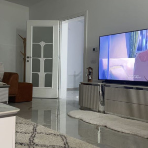 Tìm Một Cô Về Giúp Việc Nhà, Làm Ăn Ở Lại Luôn Với Gia Đình Em Với Mức Lương 10.000.000/tháng
