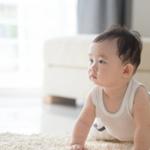 tìm gấp chị chăm bé 7 tháng tuổi (Ở LẠI) - lương 13tr - Q.7