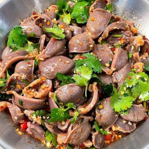 CÒN ĐĂNG LÀ CÒN TUYỂN NHA … Ở  ĐƯỜNG ĐOÀN VĂN BƠ QUẬN 4 EM ĐANG CẦN CÔ GIÚP VIẸC NHÀ