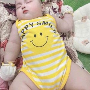 Gia đình em cần gấp 1 cô chăm bé ạ