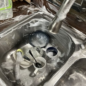 Trong sáng nay em cần tìm gấp 1 chị giúp việc chuyên nấu ăn dọn dẹp BAO ĂN Ở LẠI