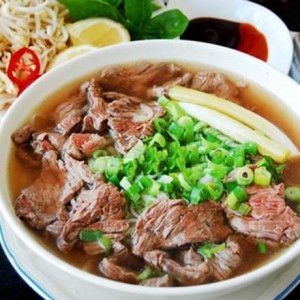 Nhà em cần 1 chị giúp việc ở ngay nhà thờ Tân Phú lương 12 triệu nha mấy chị