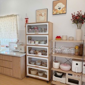 Nhà mặt phố có 2 lầu nhỏ 50m2 đường Phạm Hùng quận 8 cần 1 cô giúp việc nhà bao ăn ở