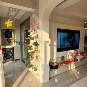 Sáng Nay Em Tìm 1 Cô Về Giúp Việc Nhà Cho Gia Đình Bác Tư Ở Quận Phú Nhuận