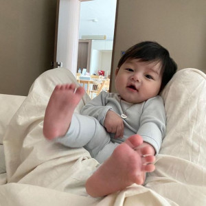 Tha Thiết Tìm Cô Chăm Bé Nhà Em Tròn 3 Tháng Tuổi Ở tên Lửa Bình Tân 
