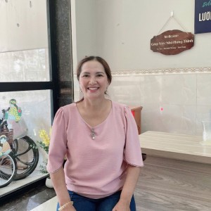 Cô Đễ nhanh nhẹn chịu khó đang tìm việc bao ăn ở lại ạ