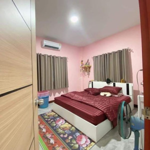 CẦN GẤP 1 CÔ GIÚP VIỆC NHÀ LÀM ĂN Ở LẠI TẠI CHỢ HẠNH THÔNG TÂY