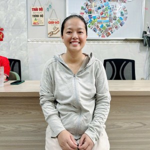 Chị Thanh nấu ăn ngon làm việc có tâm , đang tìm việc bao ăn ở lâu dài ạ