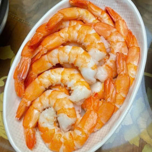 Tuyển gấp 1 cô chăm bé giỏi đi làm bao ăn ở lại ạ