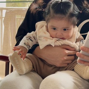 Chung cư Sunrise ngay Nguyễn Hữu Thọ, Quận 7. Vợ chồng em tìm chị bảo mẫu về coi bé được 4 tháng