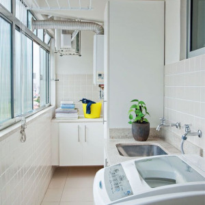 Tuyển gấp chị giúp việc nhà bao ăn ở lại trên đường Phạm Đăng Gỉang quận Bình Tân - Lương cao !