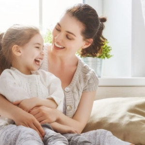 Cô Nào Thực Sự Cần Việc Thì Alo E Gấp Nha