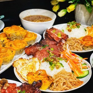 Em cần tìm gấp 1 chị giúp việc sáng đi chiều về tại quận Nhà Bè ạ