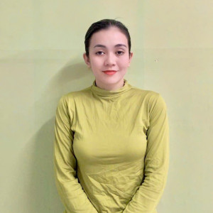 Chị Hòa đang tìm việc bao ăn ở lại ạ