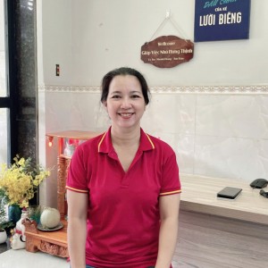 Chị Huyền đang cần tìm việc đi làm ngay ạ