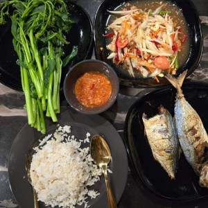 TRONG NGÀY MAI EM CẦN TÌM GẤP 1 CHỊ GIÚP VIỆC ĐI LÀM BAO ĂN Ở LẠI TẠI TÂN BÌNH