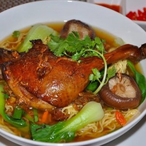 Trong hôm nay em cần gấp 1 cô giúp việc nhà bao ăn ở. Lương tháng 13 triệu