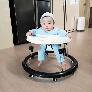 Em bé ngoan được 9 tháng tuổi cần cô về trông bé phụ vợ chồng em tại Phạm Hùng Quận 8