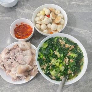 Cần cô giúp việc dưới 60 tuổi về làm việc nhà cho gia đình em trong ngày hôm nay với mức lương từ 13 triệu trở lên nhé.