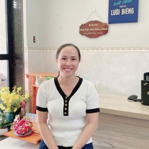 Chị Hoa đang tìm việc chuyên giúp việc nhà - phụ chăm bé đi làm bao ăn ở lại ạ